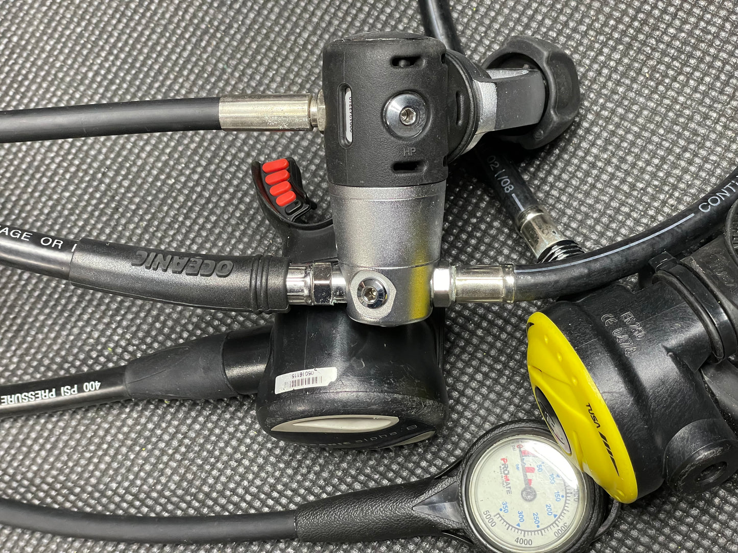 Oceanic Alpha 8 Regulator setup