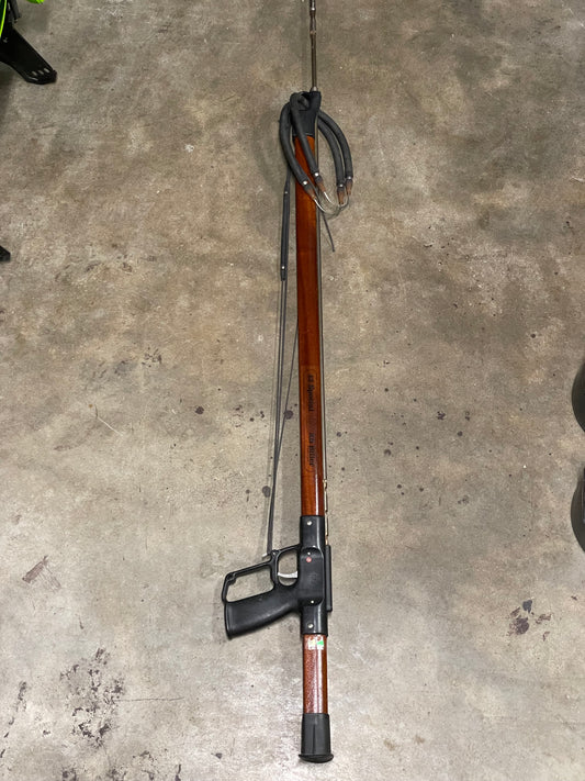 AB Miller 42” mahogany speargun